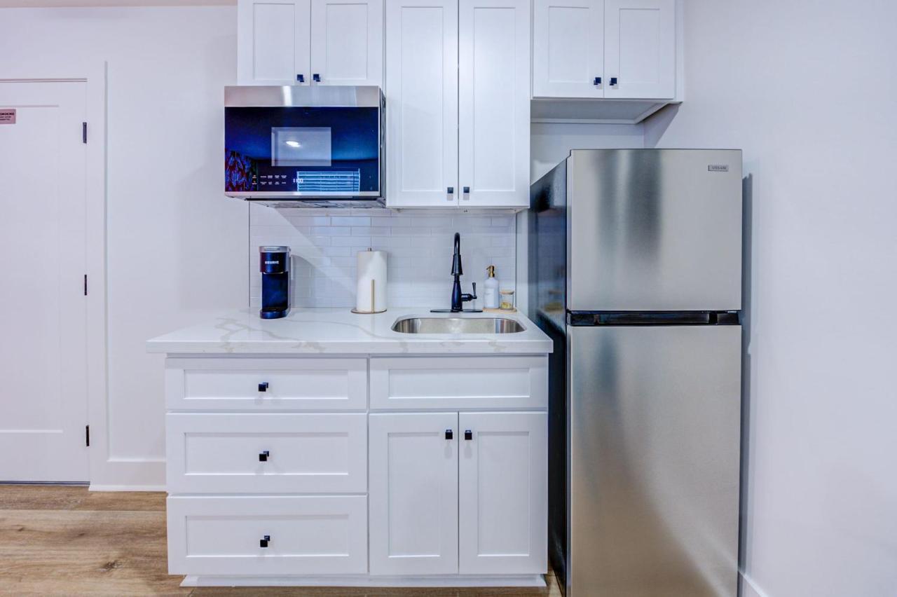 Let'S Surf Studio Apartment Galveston Bagian luar foto