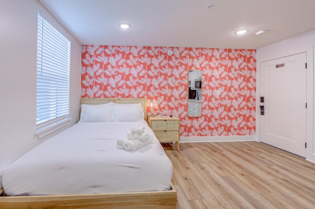 Let'S Surf Studio Apartment Galveston Bagian luar foto